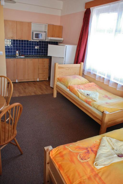 Hotel Marina Hermanuv Mestec Rom bilde